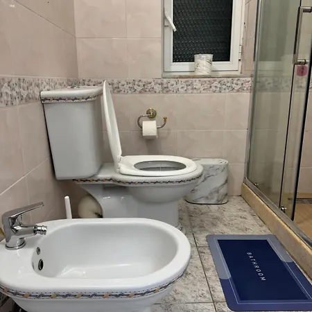 Emiri Center Apartman